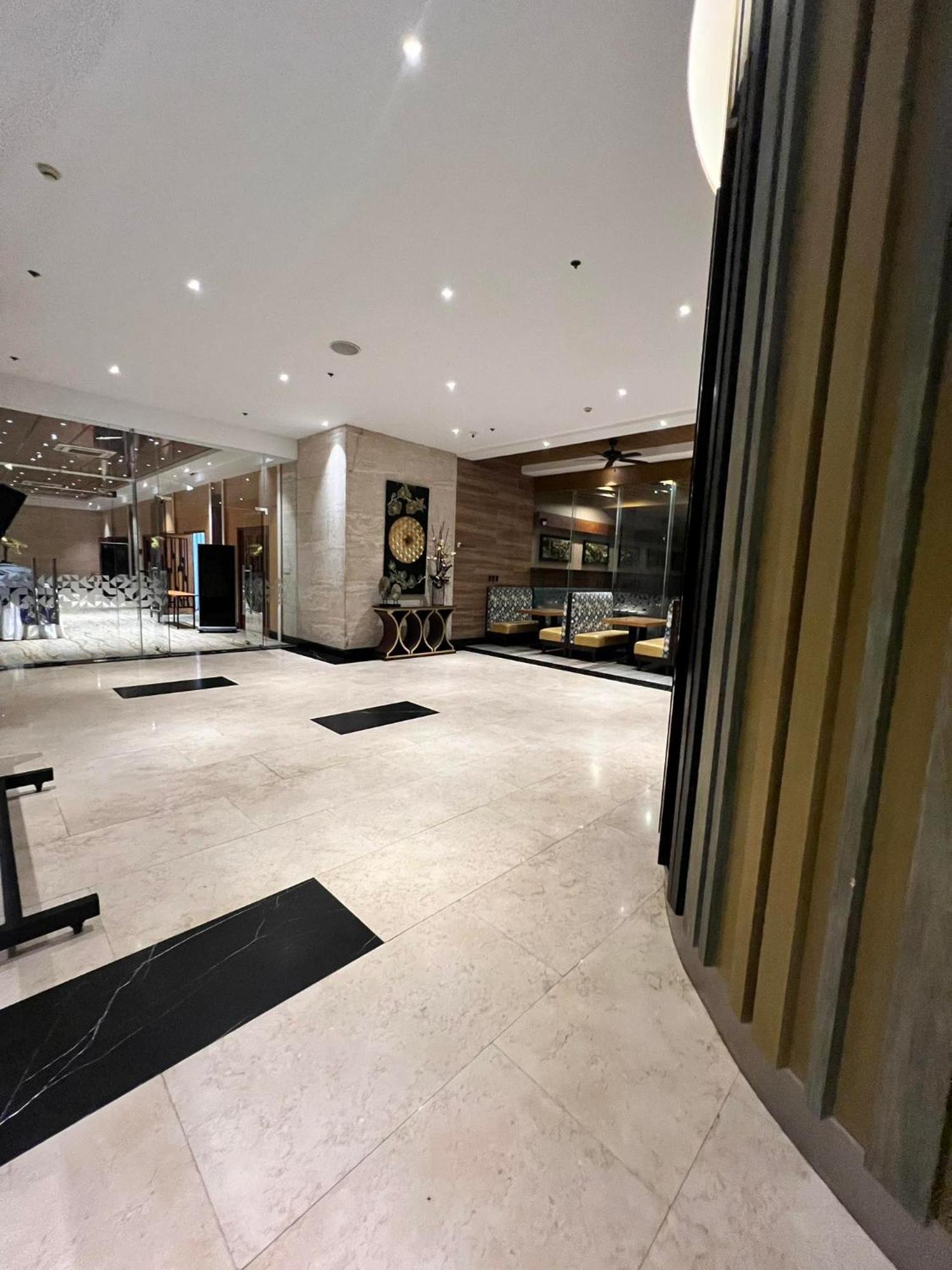Best Western Metro Clark Angeles Exterior foto